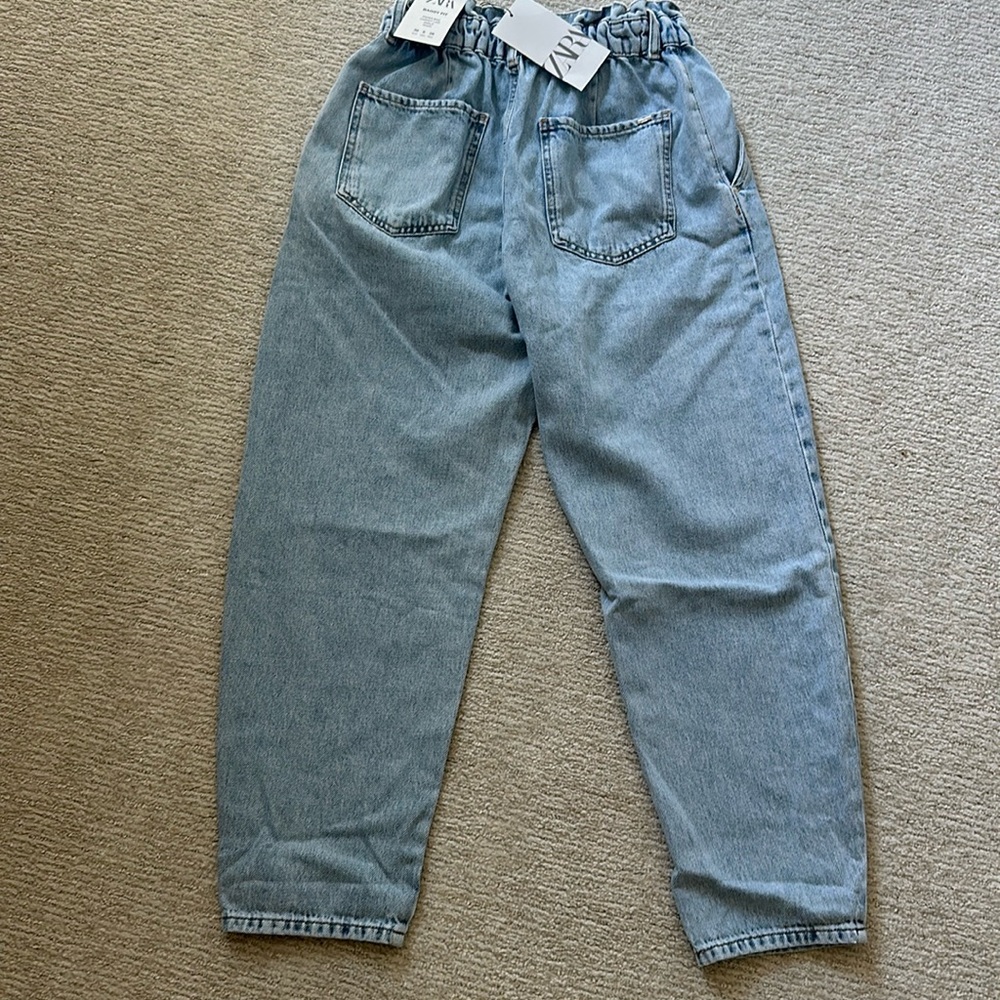 Zara Baggy Fit Jeans size EUR 38/ US 6